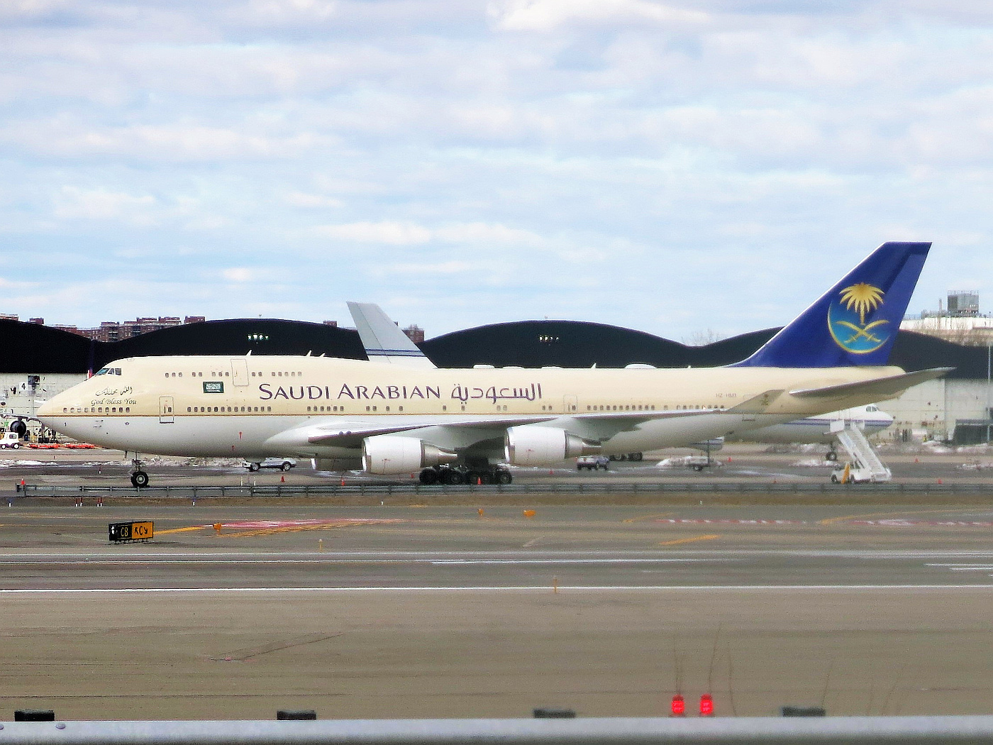 Saudia aircraft — Wikimedia Commons (Wikipedia media-list) photo