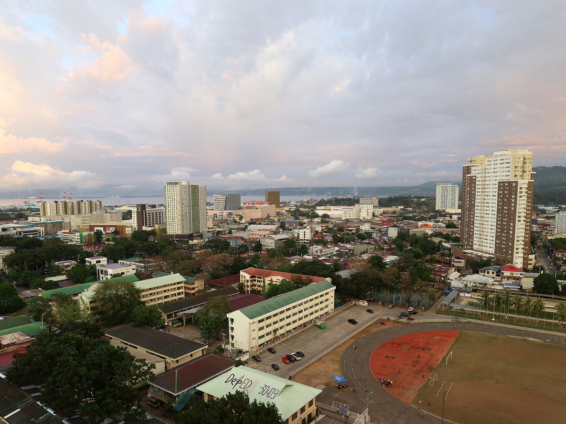 Cagayan de Oro / Laguindingan — Wikimedia Commons (Wikipedia summary) photo